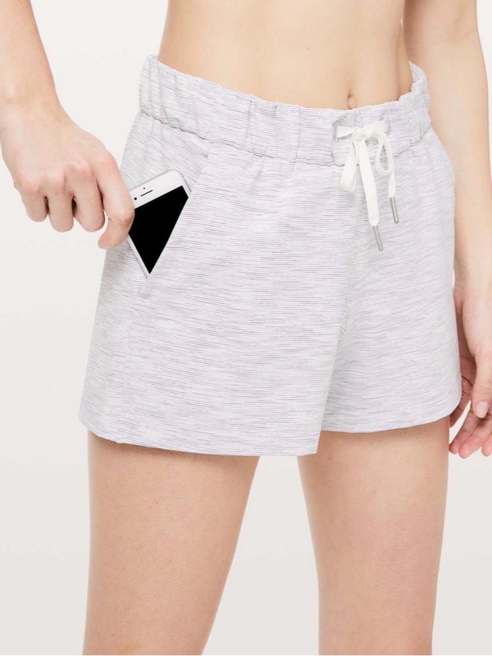Lululemon On The Fly Short *2.5"
Wee Are From Space Nimbus Battleship